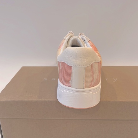 Sanctuary Daytripper Leather & Fabric Lace Up Low Top Sneakers Womens 9 NEW - Picture 7 of 8